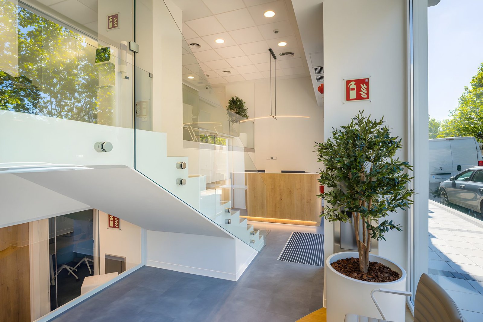 AXA · Hospital Mompía · Hospital facilities refurbishment
