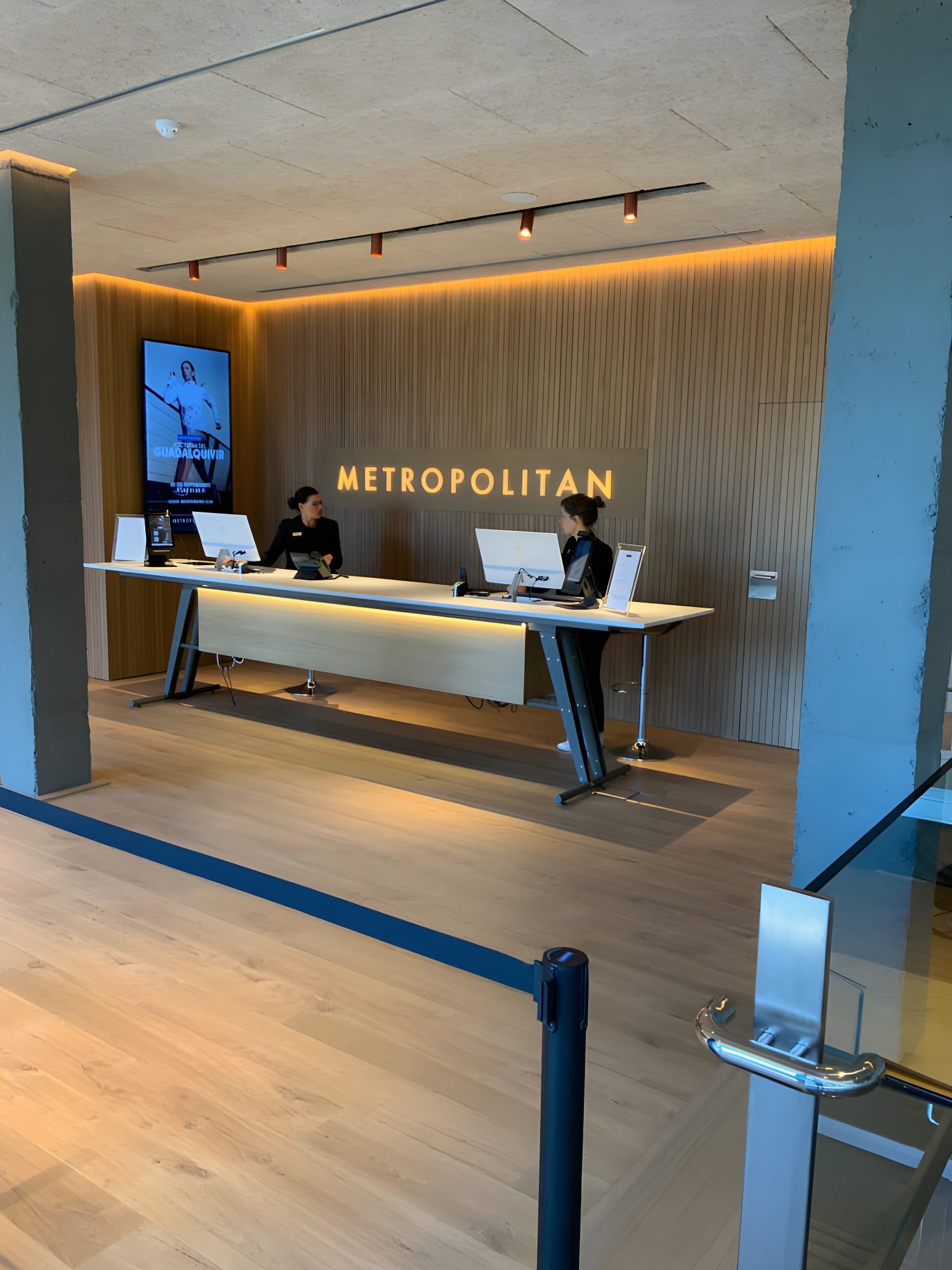 Club Metropolitan · Hotel Hesperia Sevilla · Club Metropolitan · Refurbishment and expansion · view 6