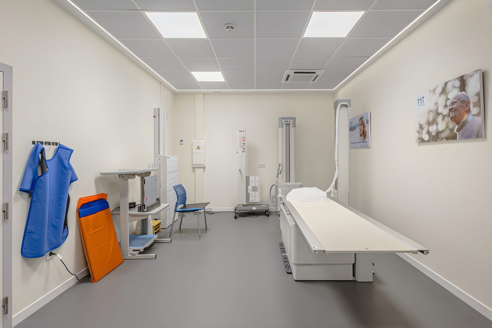 HT Médica · Hospital Santa Clotilde · Radiology Area refurbishment · view 6