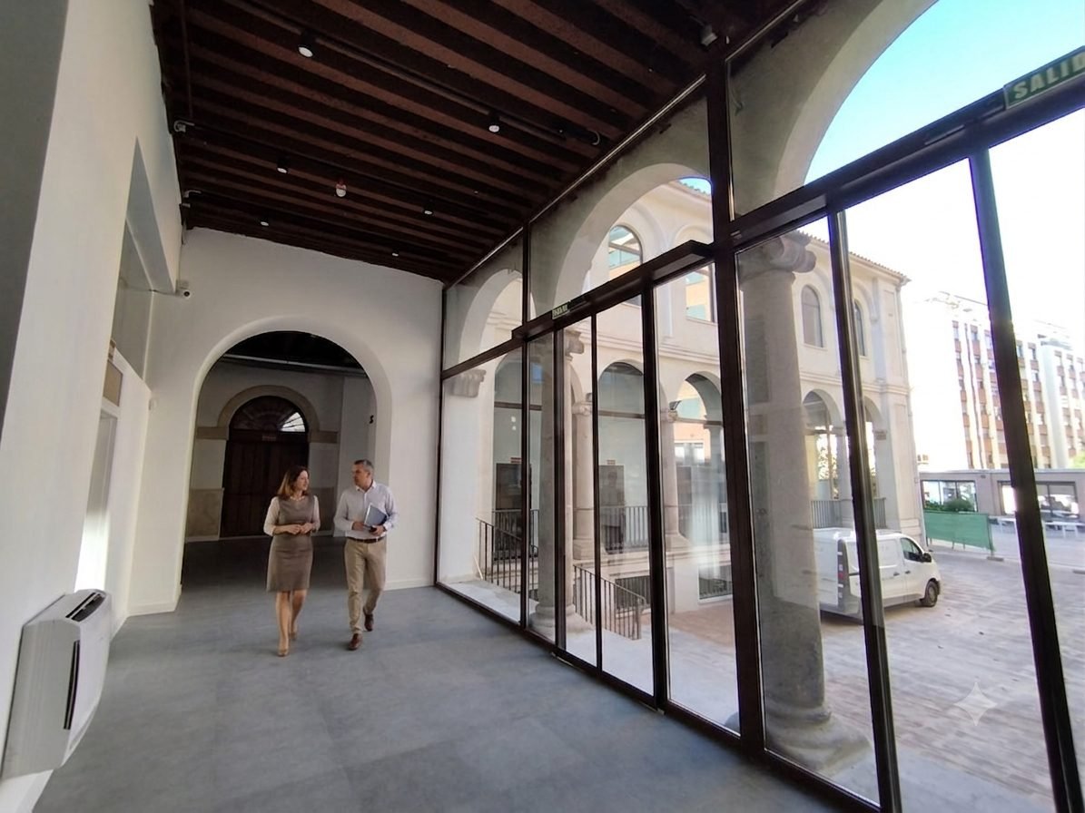 ILERNA FP · Vocational training centre in a heritage building · view 12