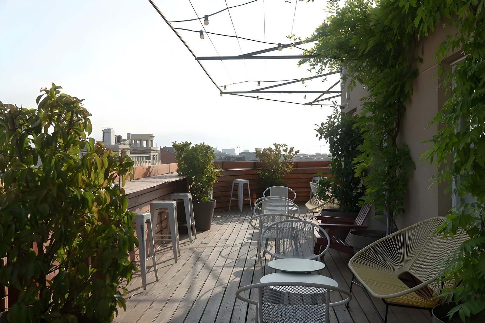 Inbest Real Estate · Turnkey office building refurbishment · view 4