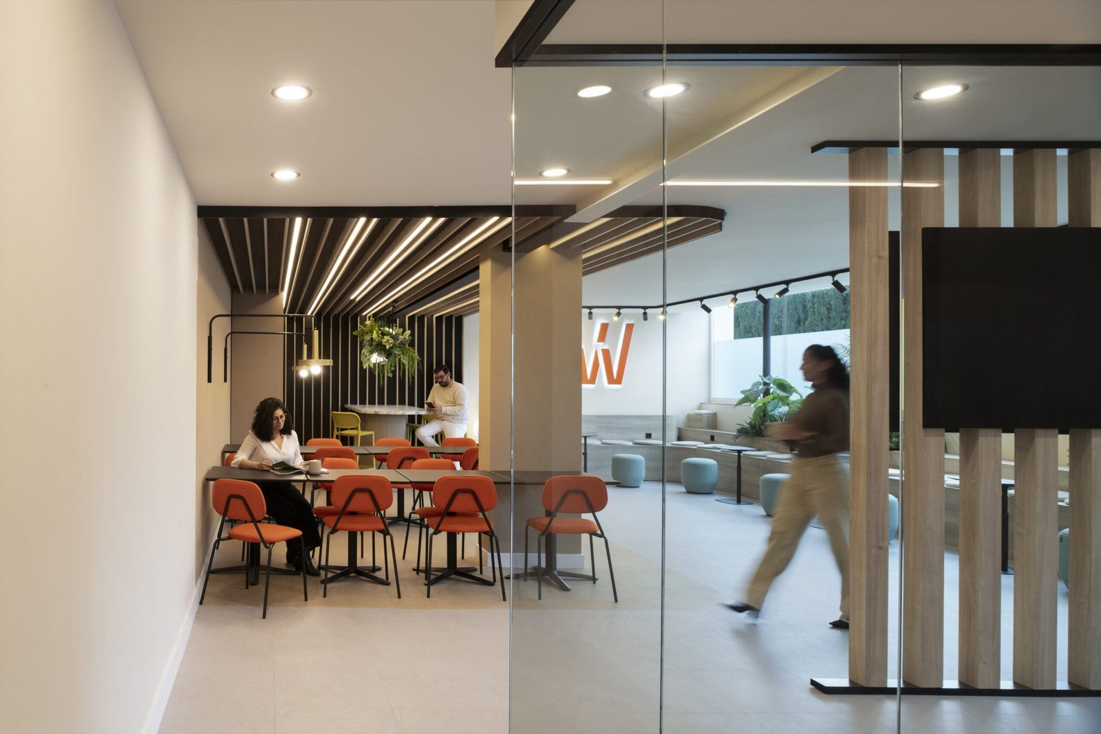 Montrel · Reception, workcafé and meeting area · view 4