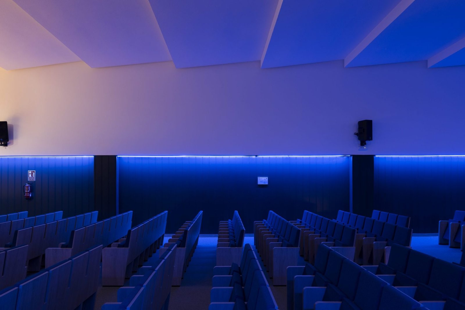 Colegio Sagrada Familia de Urgel · Assembly hall refurbishment · view 6