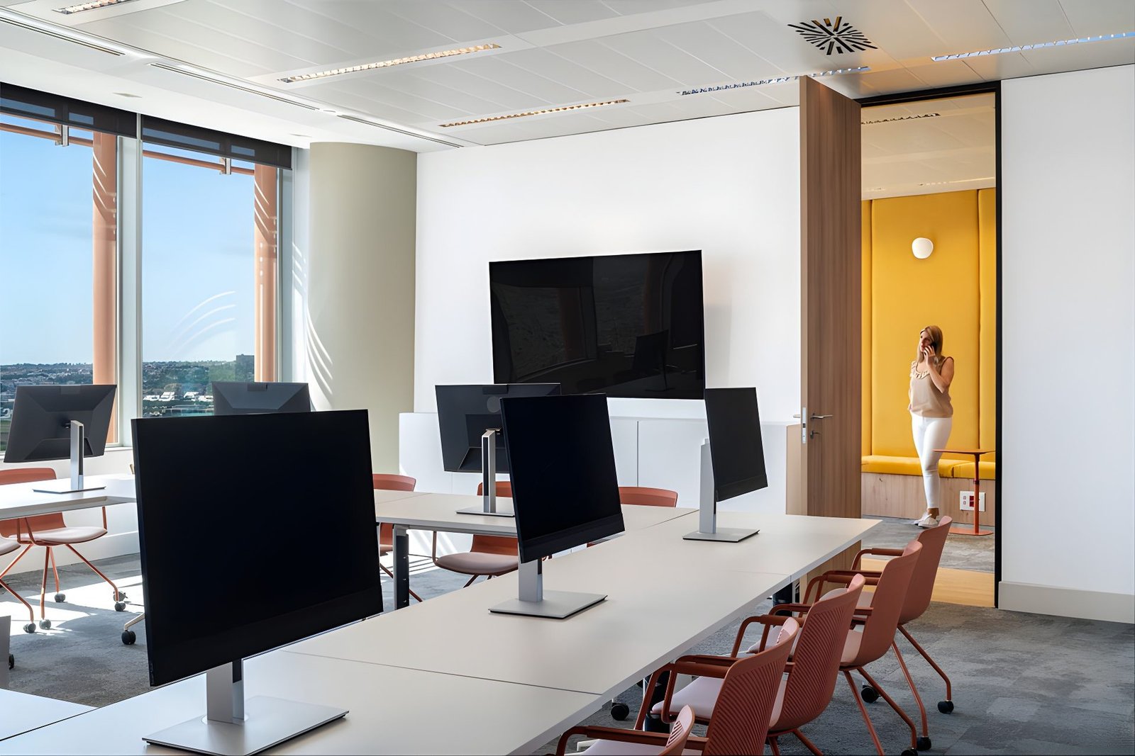 SHELL · Torre Sevilla headquarters · view 6